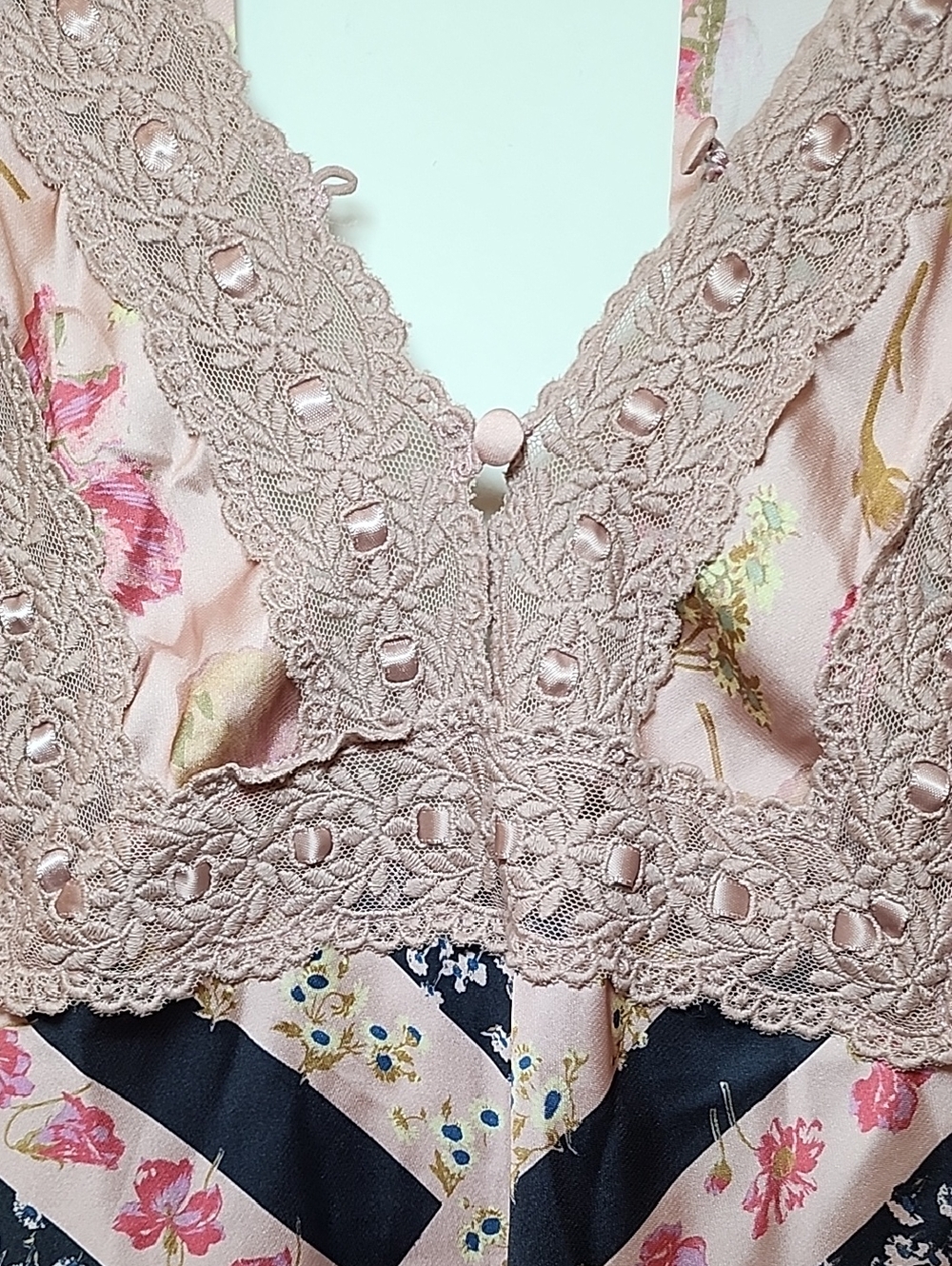 Free People Baby Doll  French Coast Mini Slip The Secret Admirer Size Large - Picture 9 of 16